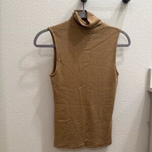 NWOT Vince Wool Sleeveless Turtleneck Stretch Top Camel Tan, size XS